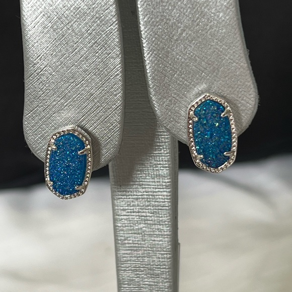NWT Rare & Retired Kendra Scott Ellie Earrings Light Blue Drusy & Silver WOW! - Picture 11 of 15